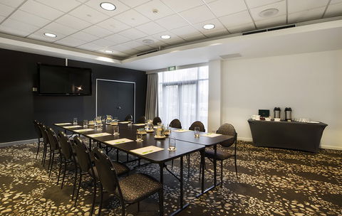 Holiday Inn Melbourne Airport - Airlie Beach Holiday 3