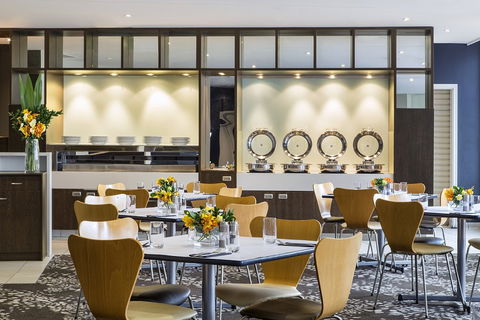 Holiday Inn Melbourne Airport - Airlie Beach Holiday 8