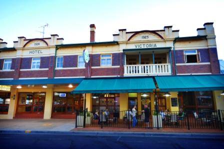 Hotel Victoria - Airlie Beach Holiday 2