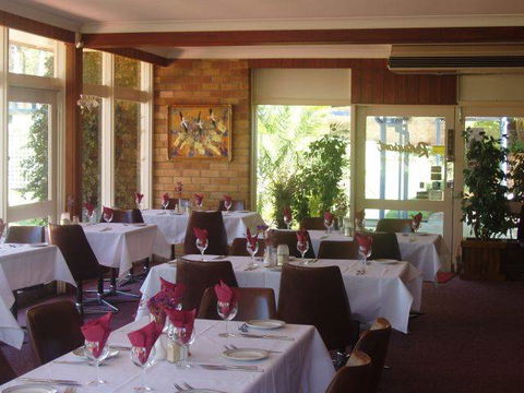 Kempsey Motor Inn - Airlie Beach Holiday 2