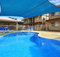 Lakeside Holiday Apartments - Airlie Beach Holiday