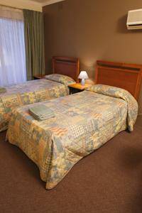 Lidcombe Motor Inn - Airlie Beach Holiday 0
