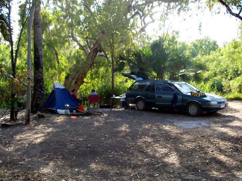 Mataranka Cabins & Camping - Airlie Beach Holiday 1