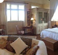 McGowans Boutique Bed  Breakfast - Airlie Beach Holiday