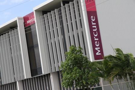 Mercure Gladstone - Airlie Beach Holiday 0