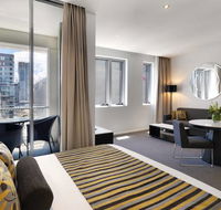 Meriton Serviced Apartments - Zetland - Airlie Beach Holiday
