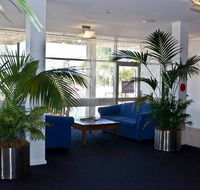 Metro Hotel Perth - Airlie Beach Holiday