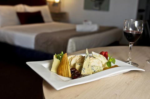Metro Hotel Perth - Airlie Beach Holiday 6