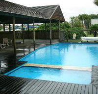 Mid Coast Motor Inn - Airlie Beach Holiday
