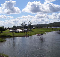Mingo Crossing Caravan  Recreation Area - Airlie Beach Holiday