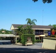 Park Motor Inn - Airlie Beach Holiday