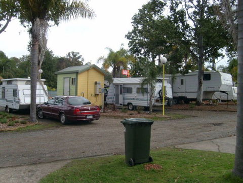 Kempsey Tourist Village - Airlie Beach Holiday 6