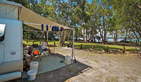 Dees Corner Campground - Airlie Beach Holiday 0