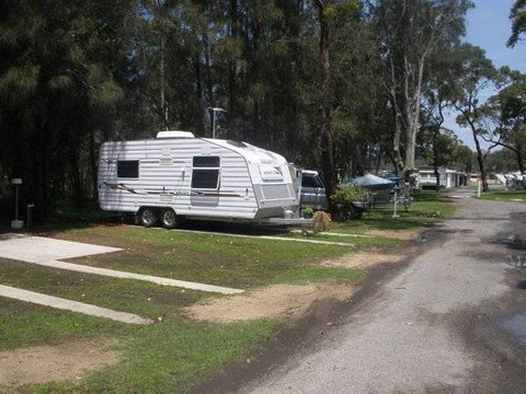 Riverside Caravan Park - Airlie Beach Holiday 0