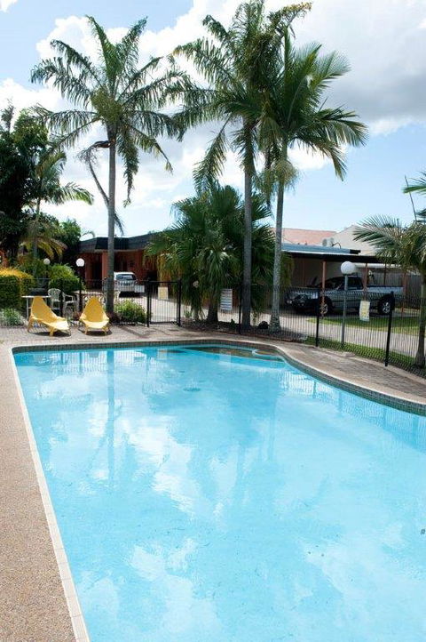 Riviera Motel - Airlie Beach Holiday 1