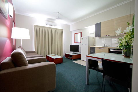 Rydges Darwin Airport Hotel - Airlie Beach Holiday 1