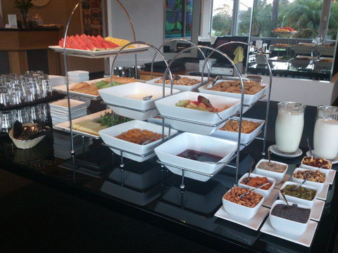 Sullivans Hotel - Airlie Beach Holiday 1