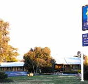 Swaggers Motor Inn  Restaurant - Airlie Beach Holiday