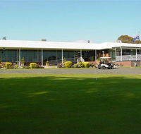 Tenterfield Golf Club and Fairways Lodge - Airlie Beach Holiday