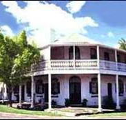 Tenterfield Lodge Caravan Park - Airlie Beach Holiday