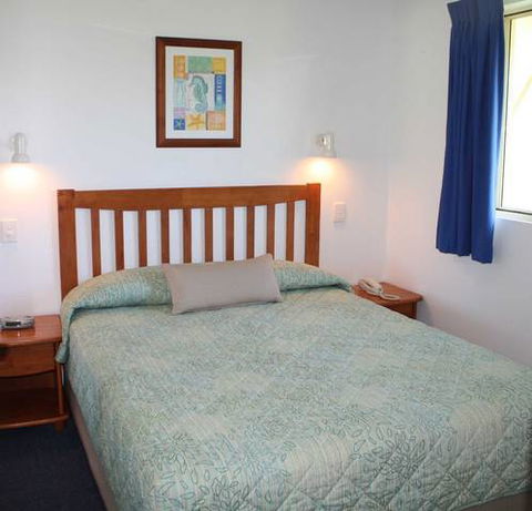 The Seabreeze Resort Hotel - Airlie Beach Holiday 0