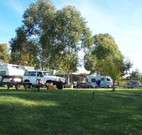 Weir Caravan Park Robinvale - Airlie Beach Holiday
