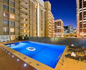 Parmelia Hilton Perth - Airlie Beach Holiday 0