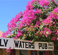 Daly Waters Historic Pub - Airlie Beach Holiday