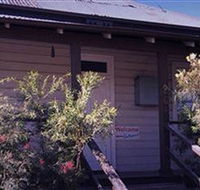 Bottlebrush Backpackers - Airlie Beach Holiday