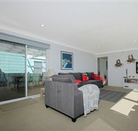 Rainbows End - Airlie Beach Holiday