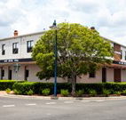 Crossroads Hotel - Narrabri West - Airlie Beach Holiday