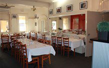 Family Hotel - Bathurst - Airlie Beach Holiday 0