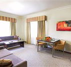 Governor Macquarie Motor Inn - Bathurst - Airlie Beach Holiday
