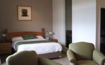 The Grand Motel - Airlie Beach Holiday 1