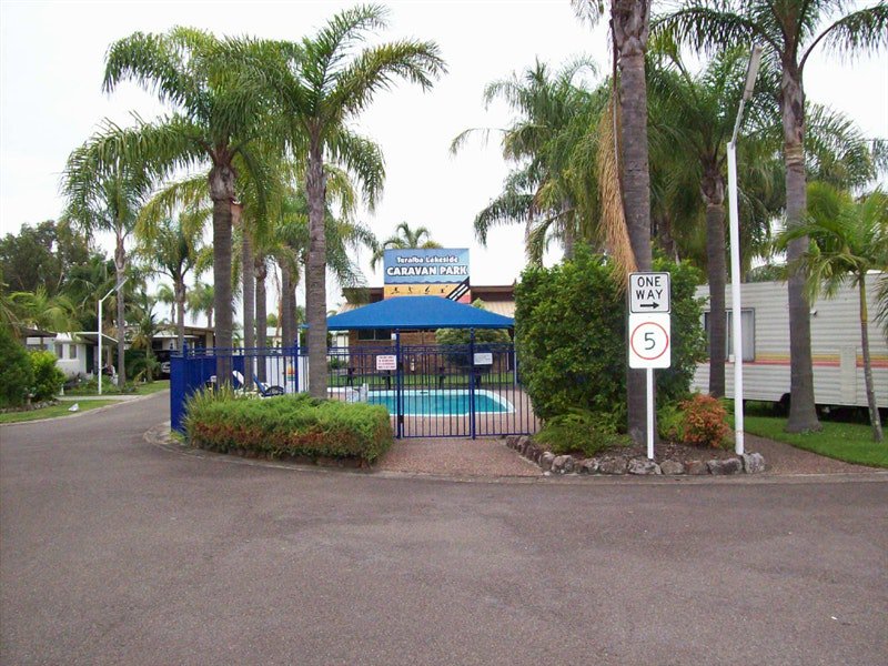 Teralba Lakeside Caravan Park - Airlie Beach Holiday 4