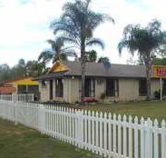 Gayndah A Motel - Airlie Beach Holiday