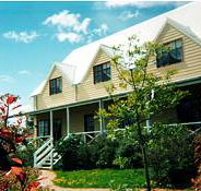 Celestine House B  B - Airlie Beach Holiday