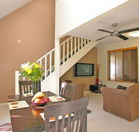 Byron Central Apartments - Airlie Beach Holiday