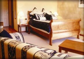 Melville NSW Airlie Beach Holiday