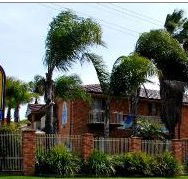 Tallarook Motor Inn - Airlie Beach Holiday
