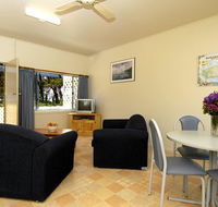 Island Coastal Units - Airlie Beach Holiday