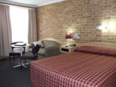 Town And Country Motor Inn Tamworth - Airlie Beach Holiday 4