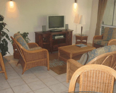 Coral Horizons Beachfront Apartments - Airlie Beach Holiday 4