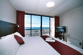 Burnie TAS Airlie Beach Holiday