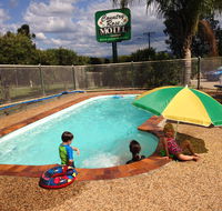 Country Rose Motel - Airlie Beach Holiday