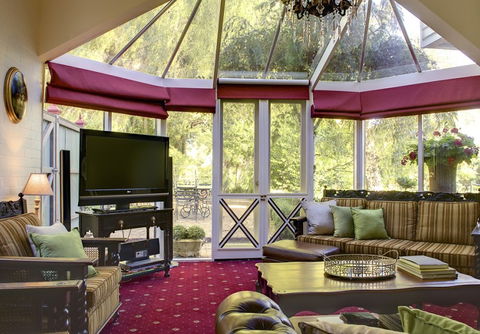 Keebles Country House - Airlie Beach Holiday 0