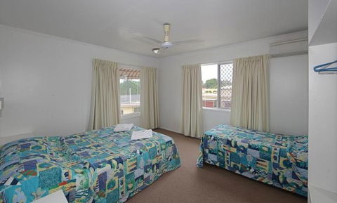 Pacific Sun Motor Inn - Airlie Beach Holiday 2