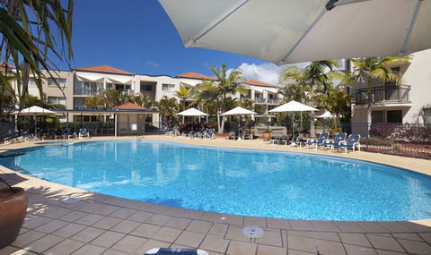 Golden Riviera Beach Resort - Airlie Beach Holiday 2