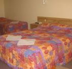 Wagon Wheel Motel and Units - Coonabarabran - Airlie Beach Holiday