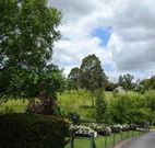 Cottage Barn Bed and Breakfast - Airlie Beach Holiday